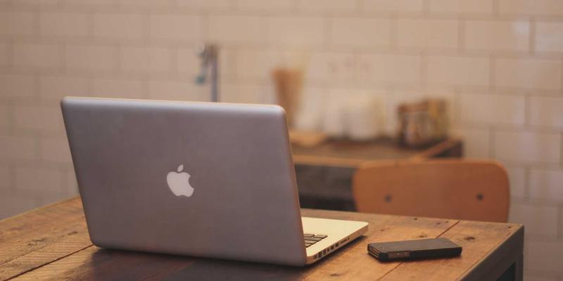 硬件开发与物联网硬件的基石：从半导体到集成电路的演进历程